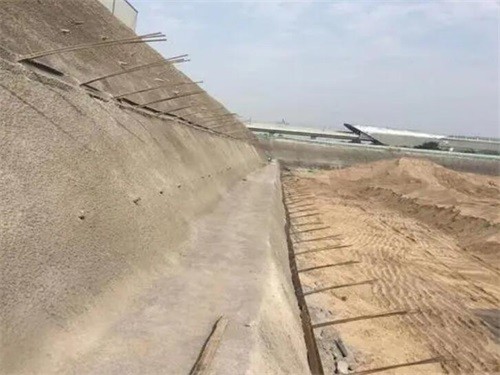 安庆河道边坡加固